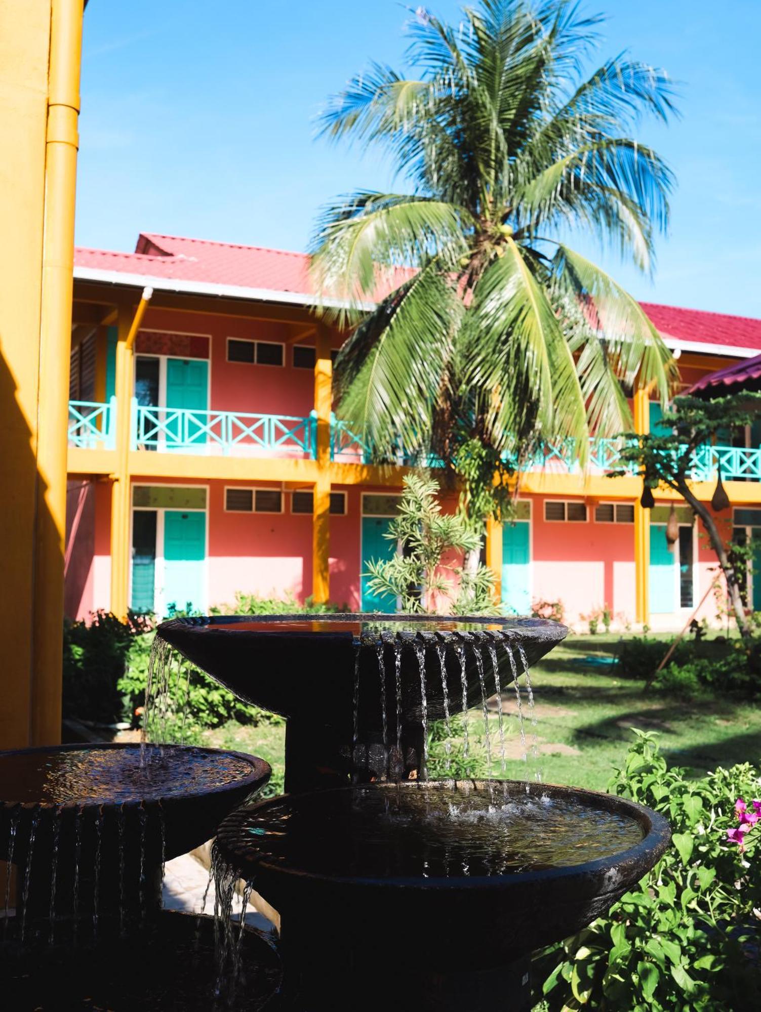 Papaya Resort Tioman island Exterior photo