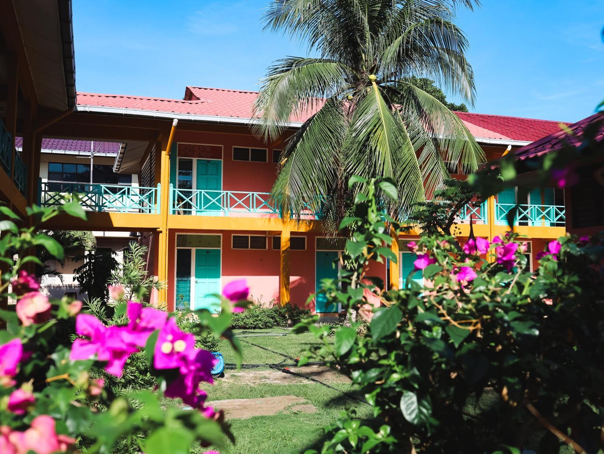 Papaya Resort Tioman island Exterior photo