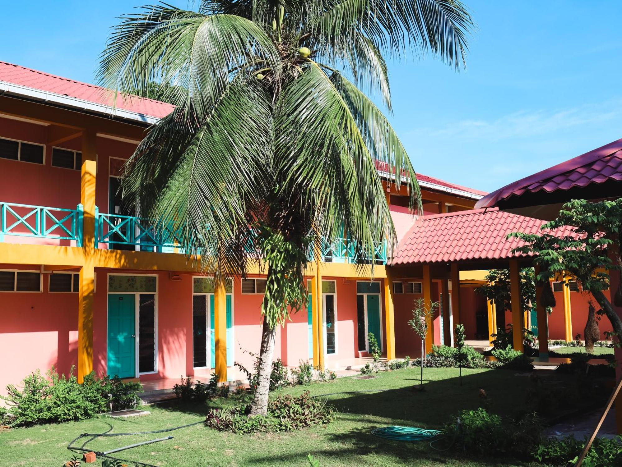 Papaya Resort Tioman island Exterior photo